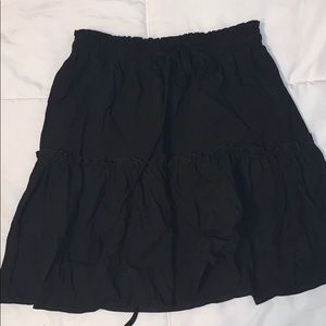 NWT black ruffle skirt